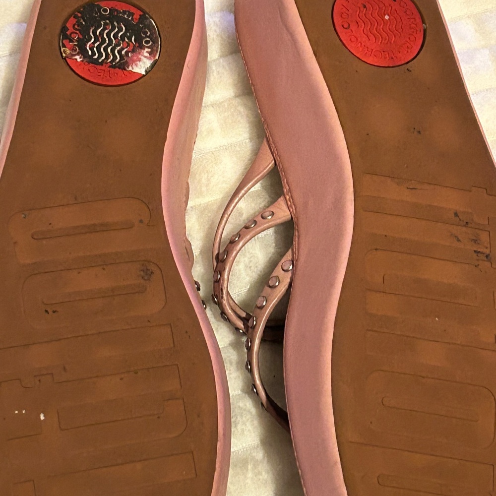 Pink Fitflops - Picture 4 of 5